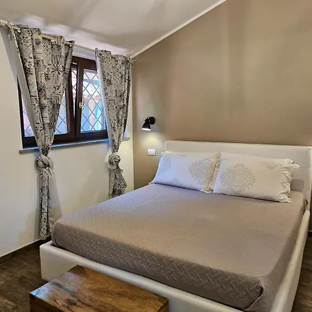 Casale Valle Cardinale 3*